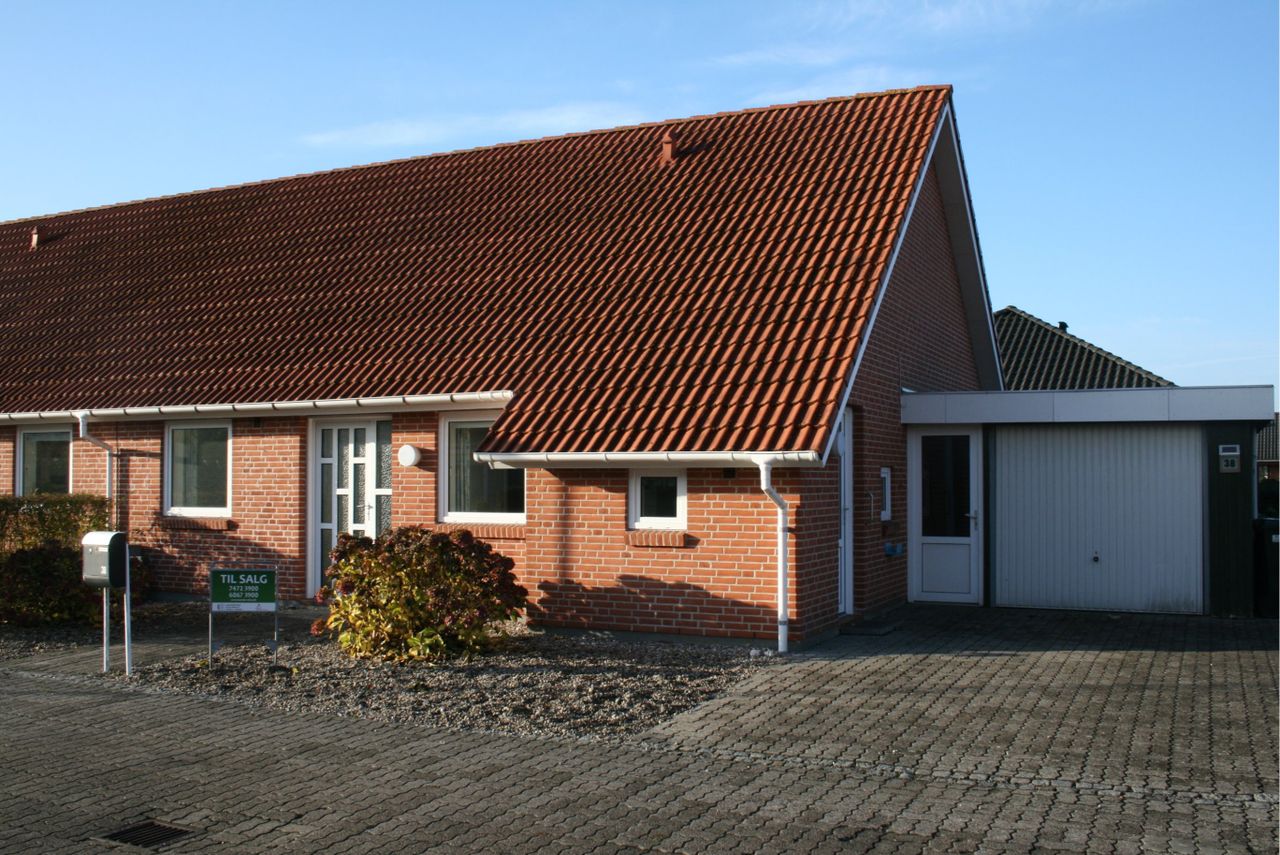 image 01