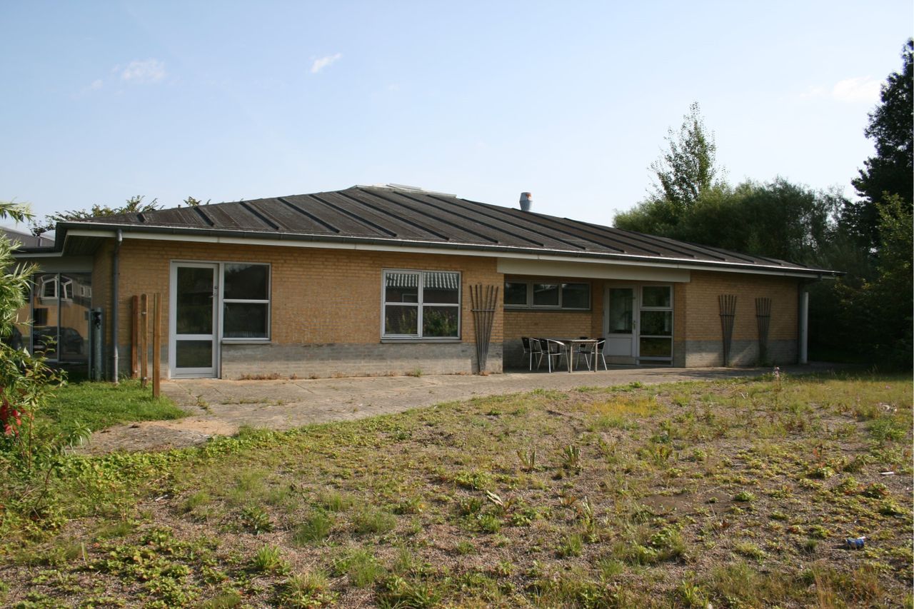 image 01